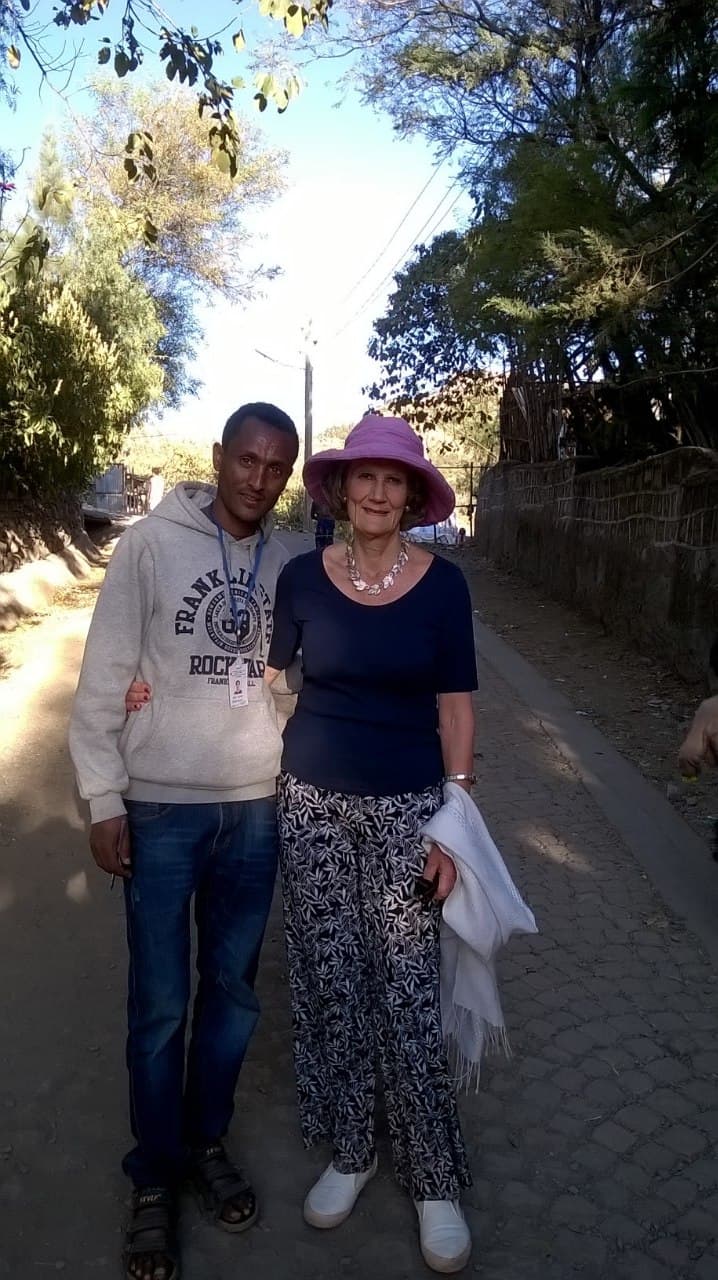 Travel with Experts